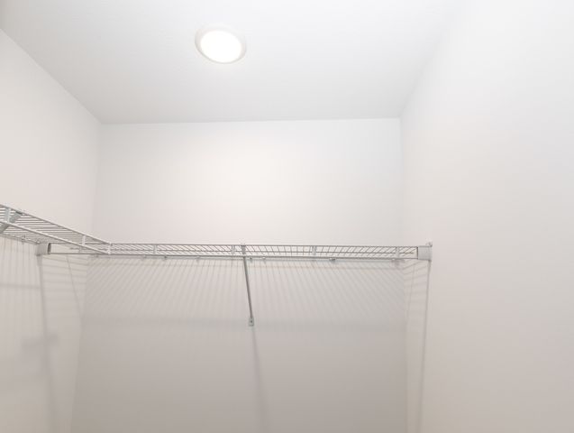 41 Brookstone Circle, Bloomington, IL 61704