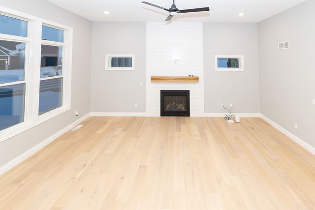 41 Brookstone Circle, Bloomington, IL 61704