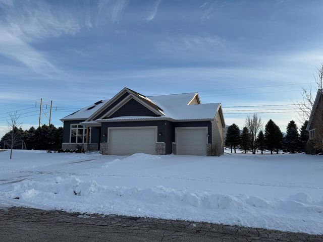 41 Brookstone Circle, Bloomington, IL 61704