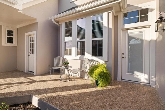 4205 Love Bird LN, Austin, TX 78730