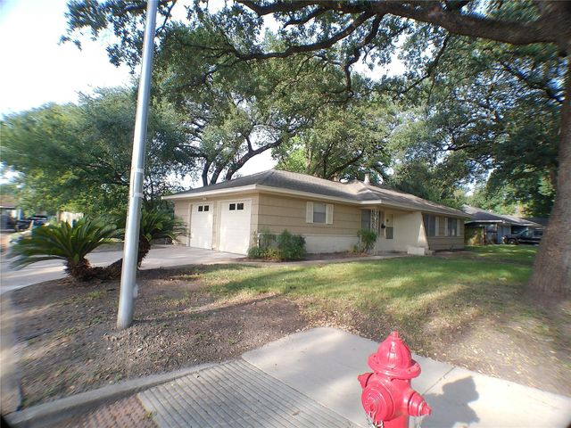 601 Fresa Road, Pasadena, TX 77502