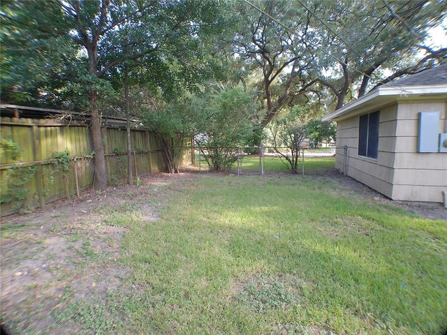 601 Fresa Road, Pasadena, TX 77502