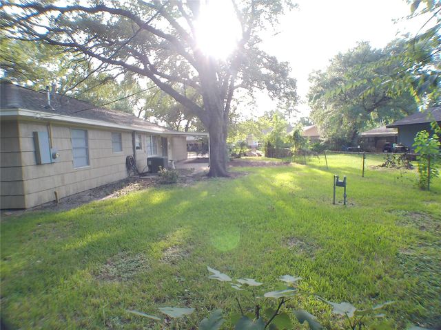 601 Fresa Road, Pasadena, TX 77502