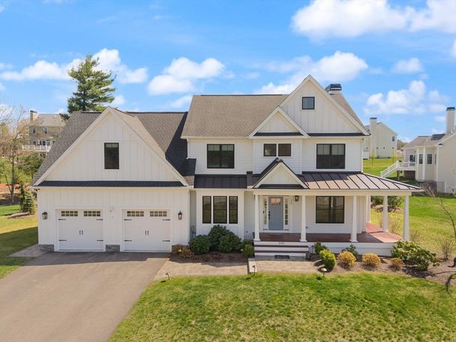300 Lafayette Ave, Wrentham, MA 02093