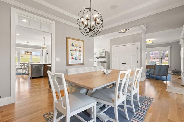 300 Lafayette Ave, Wrentham, MA 02093