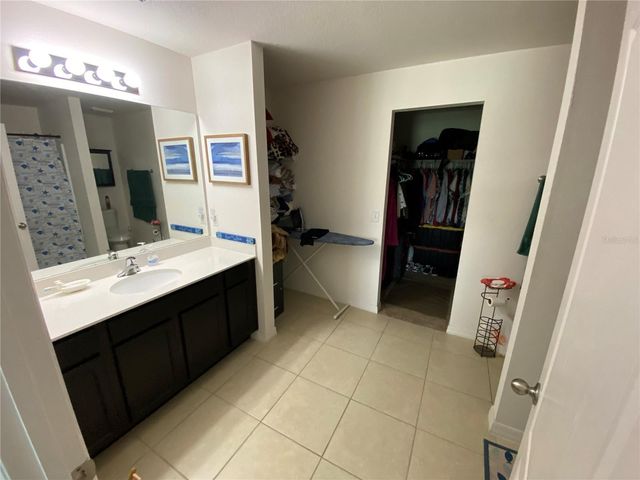 1919 AMBER SWEET CIRCLE, Dundee, FL 33838