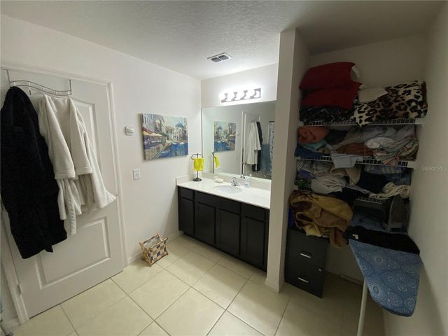 1919 AMBER SWEET CIRCLE, Dundee, FL 33838