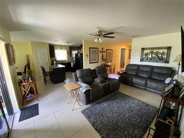 1919 AMBER SWEET CIRCLE, Dundee, FL 33838