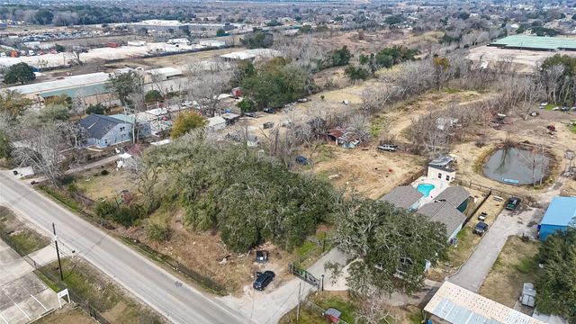 3721 Almeda Genoa Road, Houston, TX 77047