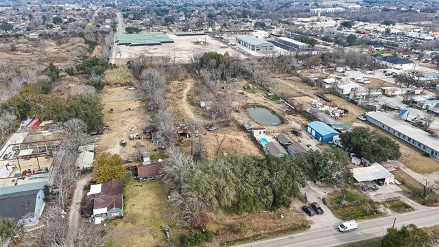 3721 Almeda Genoa Road, Houston, TX 77047