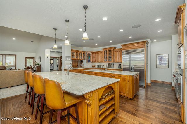 1560 E Bruin LOOP, Hayden, ID 83835