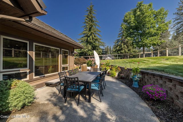 1560 E Bruin LOOP, Hayden, ID 83835