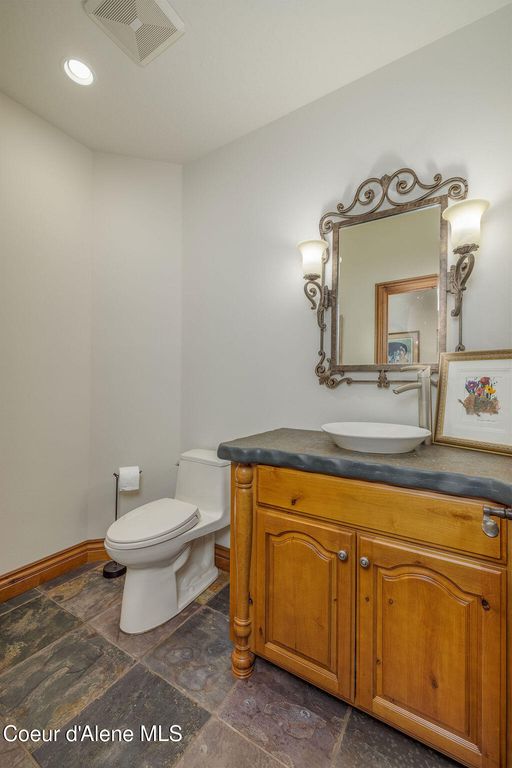 1560 E Bruin LOOP, Hayden, ID 83835 photo 17