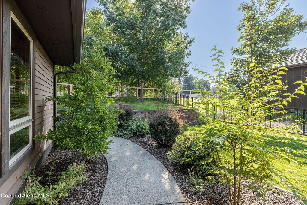 1560 E Bruin LOOP, Hayden, ID 83835 photo 45