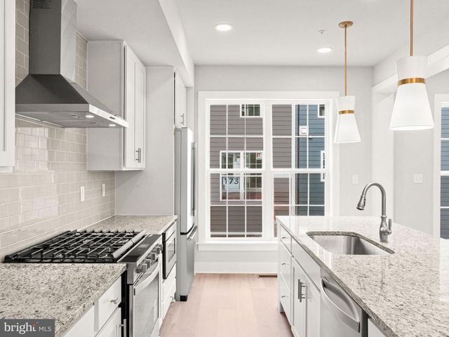 14 CHAROLAIS ST, Carlisle, PA 17015