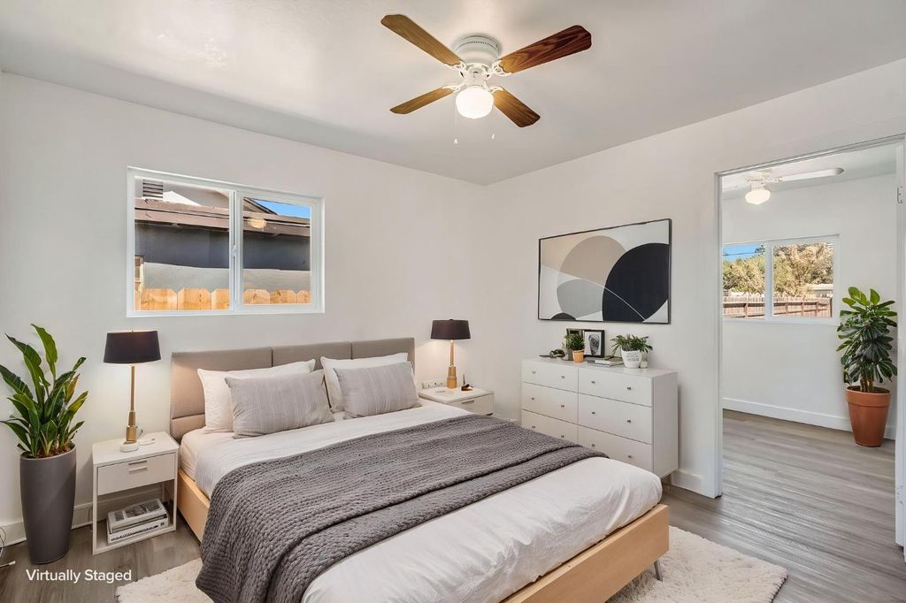 Image 16 of property listing at 1017 E Vine Avenue, Fresno, CA 93706