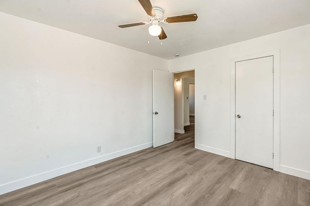 Image 20 of property listing at 1017 E Vine Avenue, Fresno, CA 93706