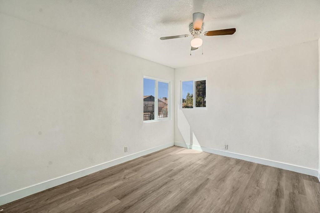 Image 22 of property listing at 1017 E Vine Avenue, Fresno, CA 93706