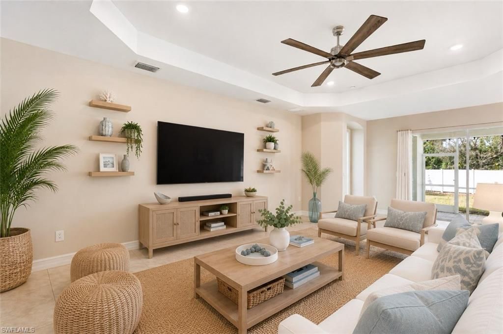 3028 Royal Gardens AVE, FORT MYERS, FL 33916 — exterior