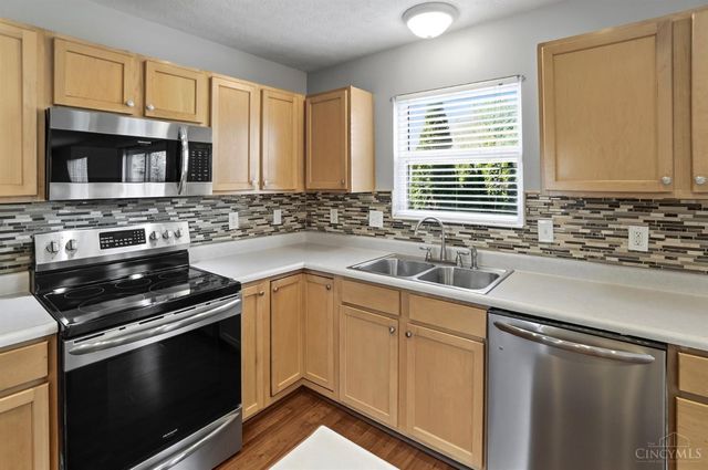 794 Owls Nest Court, Hamilton Twp, OH 45039