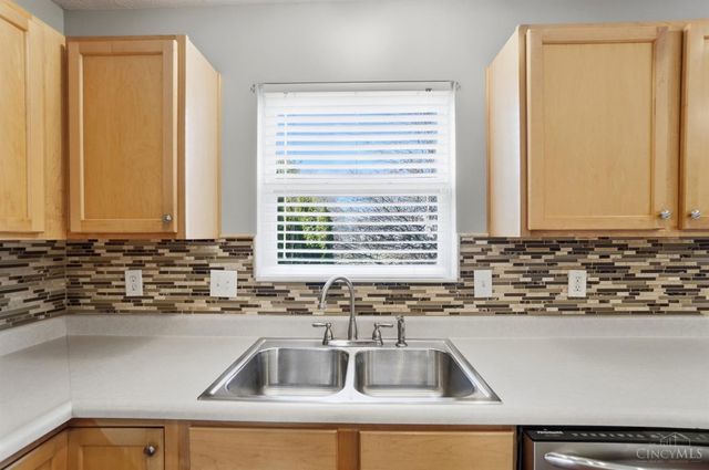 794 Owls Nest Court, Hamilton Twp, OH 45039