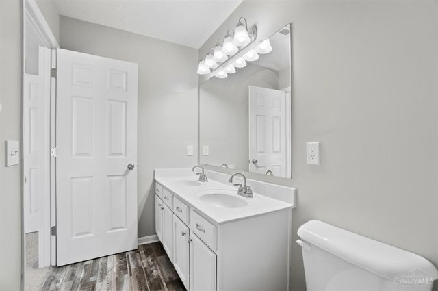 794 Owls Nest Court, Hamilton Twp, OH 45039