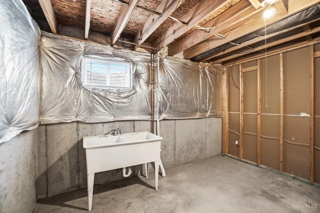 794 Owls Nest Court, Hamilton Twp, OH 45039