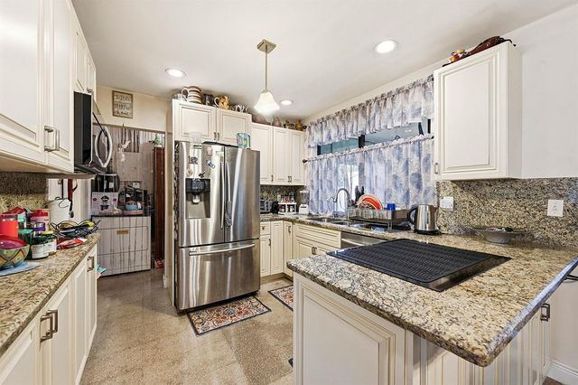 1310 SW 7th Avenue, Deerfield Beach, FL 33441