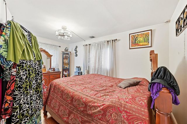 1310 SW 7th Avenue, Deerfield Beach, FL 33441