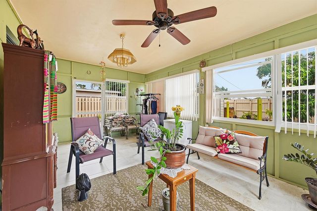 1310 SW 7th Avenue, Deerfield Beach, FL 33441