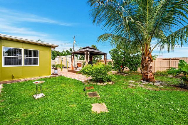 1310 SW 7th Avenue, Deerfield Beach, FL 33441