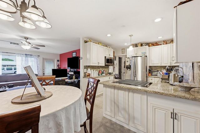 1310 SW 7th Avenue, Deerfield Beach, FL 33441