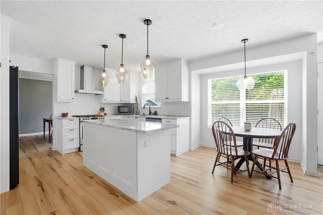 25 Fenwick Court, Springboro, OH 45066