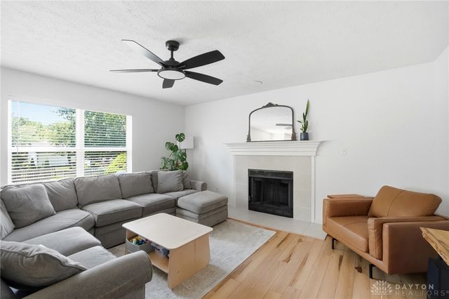 25 Fenwick Court, Springboro, OH 45066