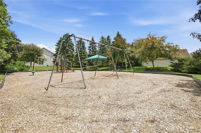 25 Fenwick Court, Springboro, OH 45066