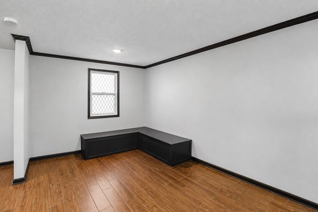 2539 Grandview Avenue, Des Moines, IA 50317