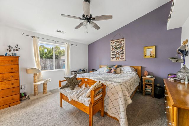 2687 Sprinkle Way, Grants Pass, OR 97527