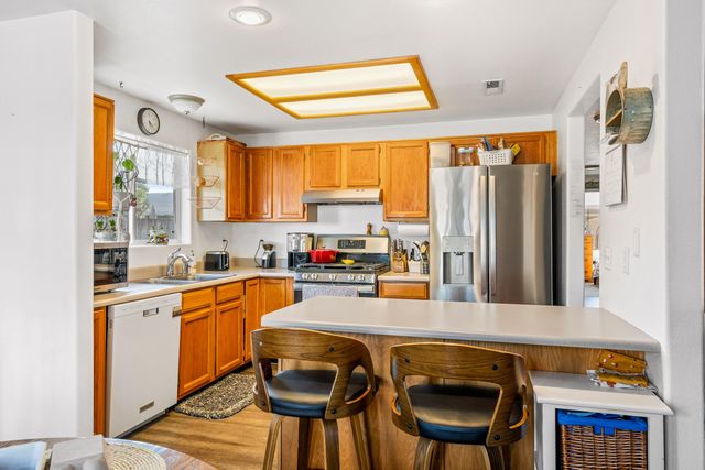 2687 Sprinkle Way, Grants Pass, OR 97527
