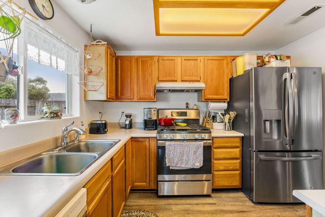 2687 Sprinkle Way, Grants Pass, OR 97527