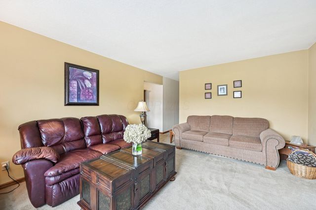 193 New Home Drive NE, Newark, OH 43055