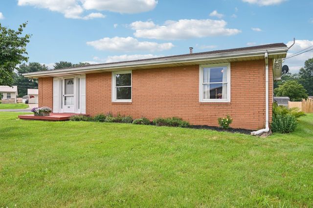 193 New Home Drive NE, Newark, OH 43055