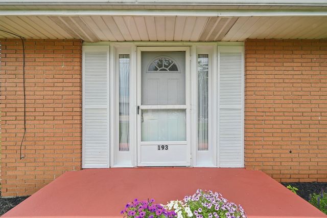 193 New Home Drive NE, Newark, OH 43055