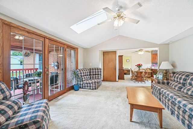 193 New Home Drive NE, Newark, OH 43055