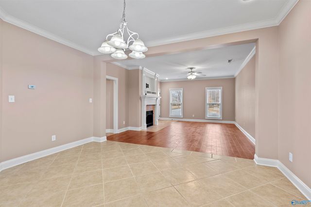 511 West Mossyleaf Drive, Huntsville, AL 35824