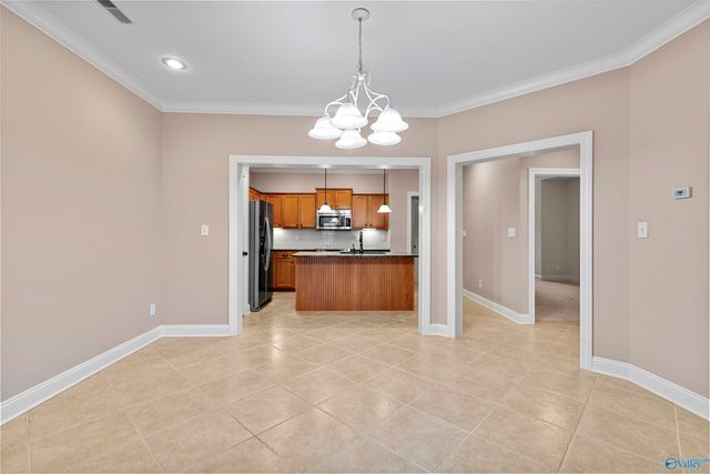 511 West Mossyleaf Drive, Huntsville, AL 35824