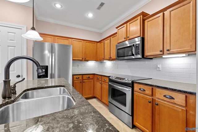 511 West Mossyleaf Drive, Huntsville, AL 35824