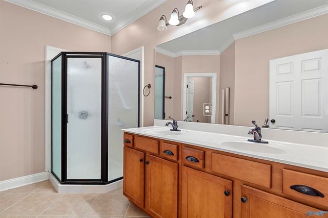 511 West Mossyleaf Drive, Huntsville, AL 35824