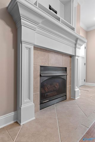 511 West Mossyleaf Drive, Huntsville, AL 35824