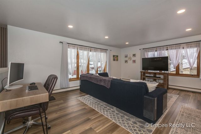 462 CARLTON DRIVE, Fairbanks, AK 99701