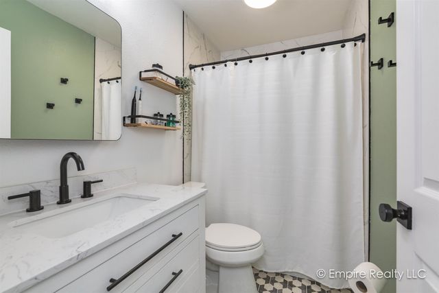 462 CARLTON DRIVE, Fairbanks, AK 99701